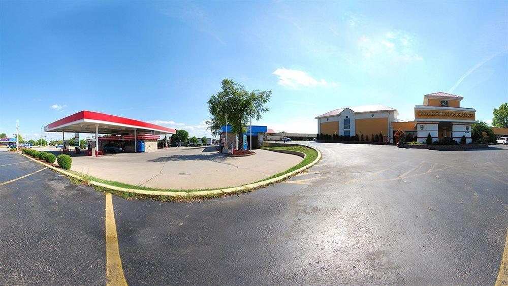 Quality Inn & Suites Kansas City - Independence I-70 East Buitenkant foto